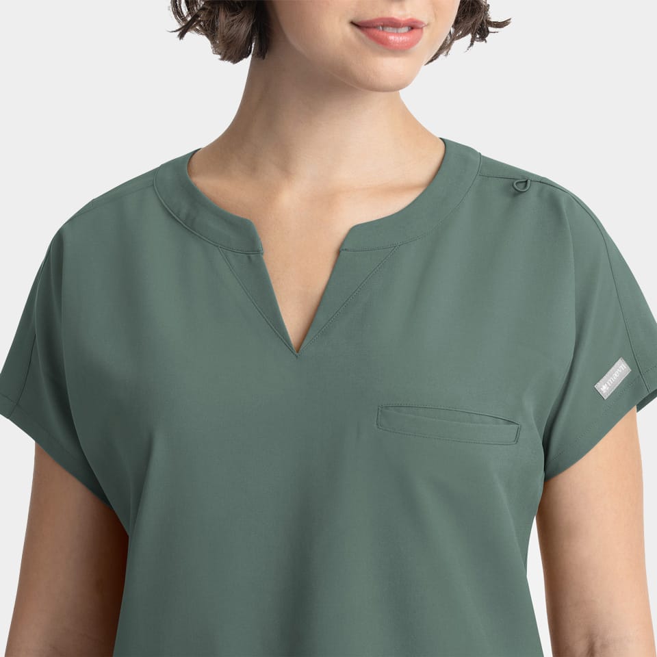 Women's Dolman 3 Pocket Top