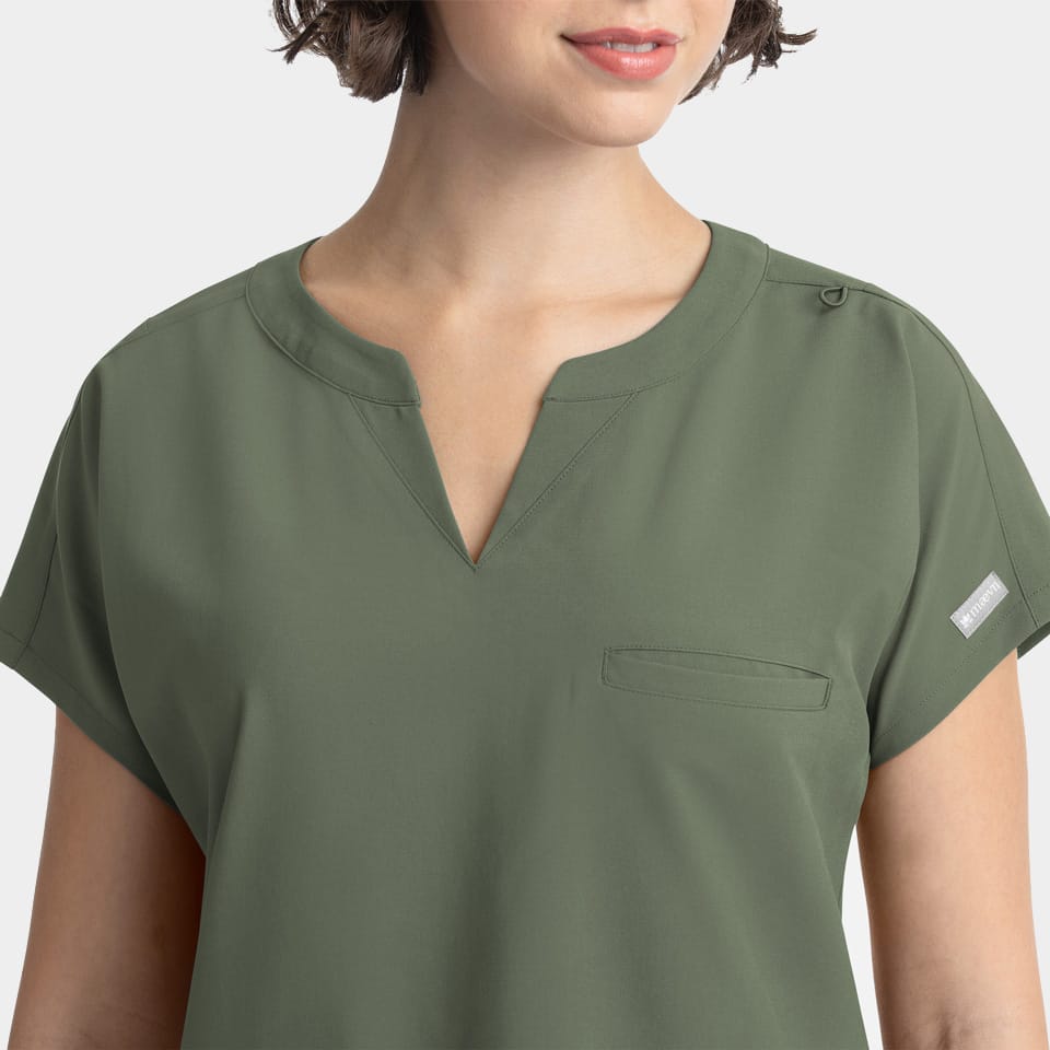 Women's Dolman 3 Pocket Top