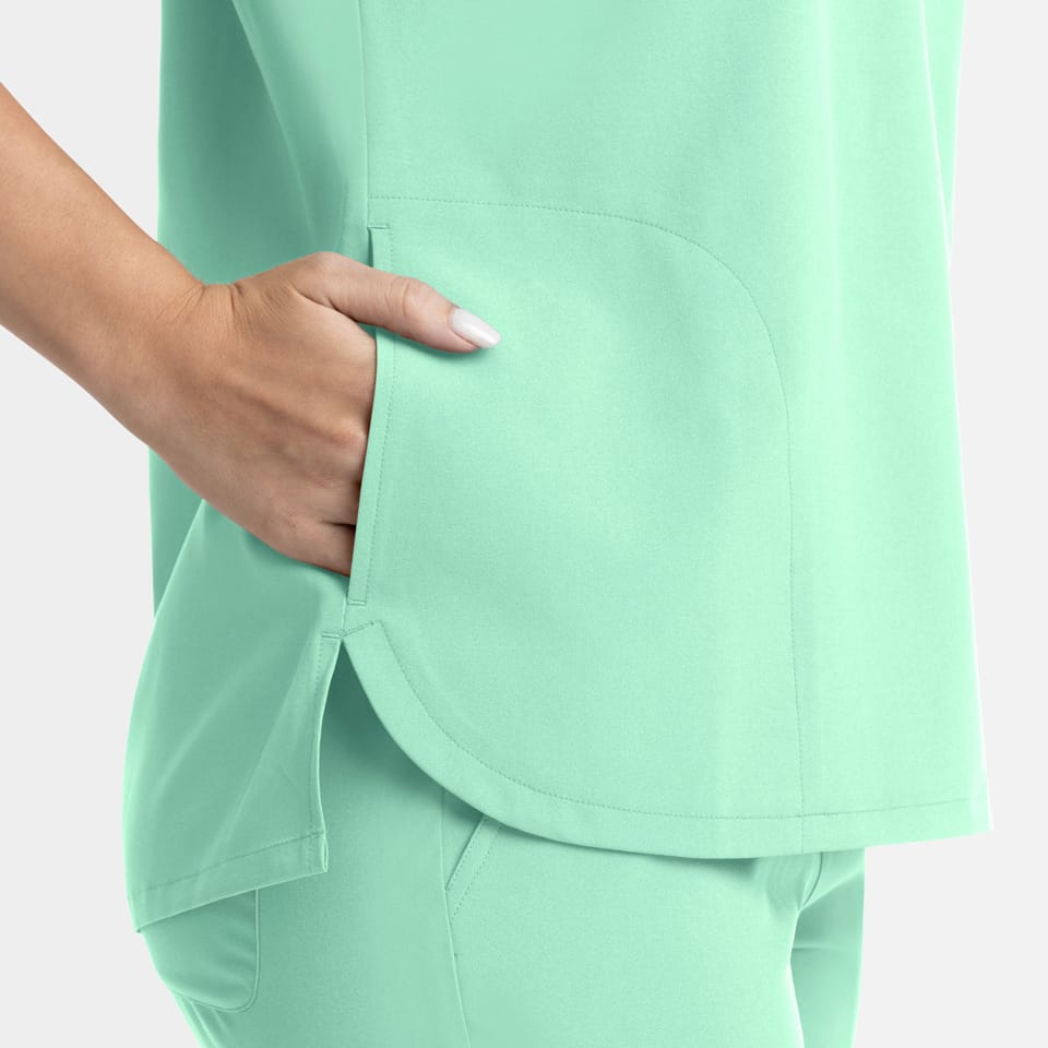 Women's Dolman 3 Pocket Top