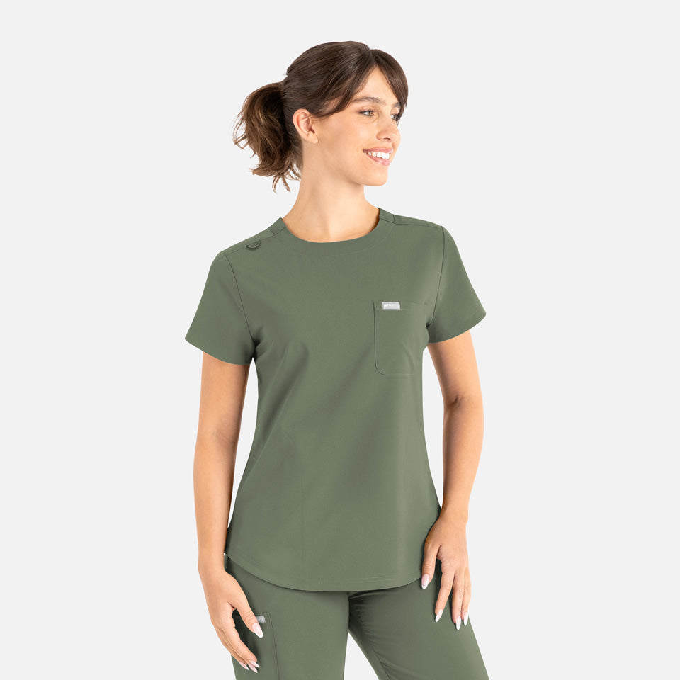 Women's Tuckable Round Neck Top | 5005