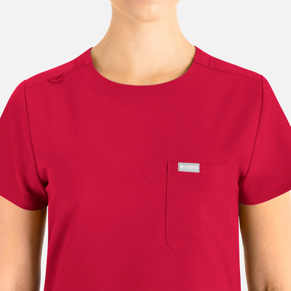 Women's Tuckable Round Neck Top | 5005