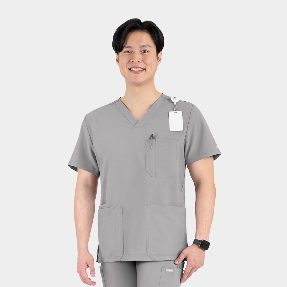 Men's 3-Pocket V-Neck Top | 5802