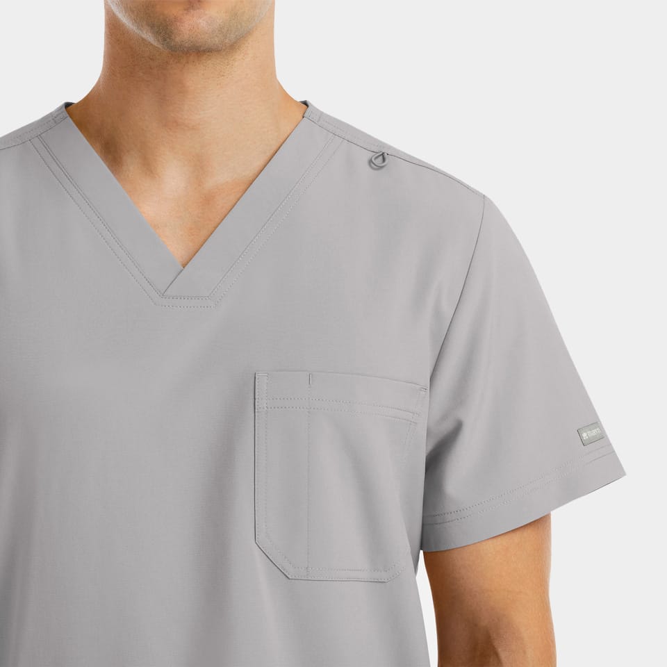Men's 3-Pocket V-Neck Top | 5802