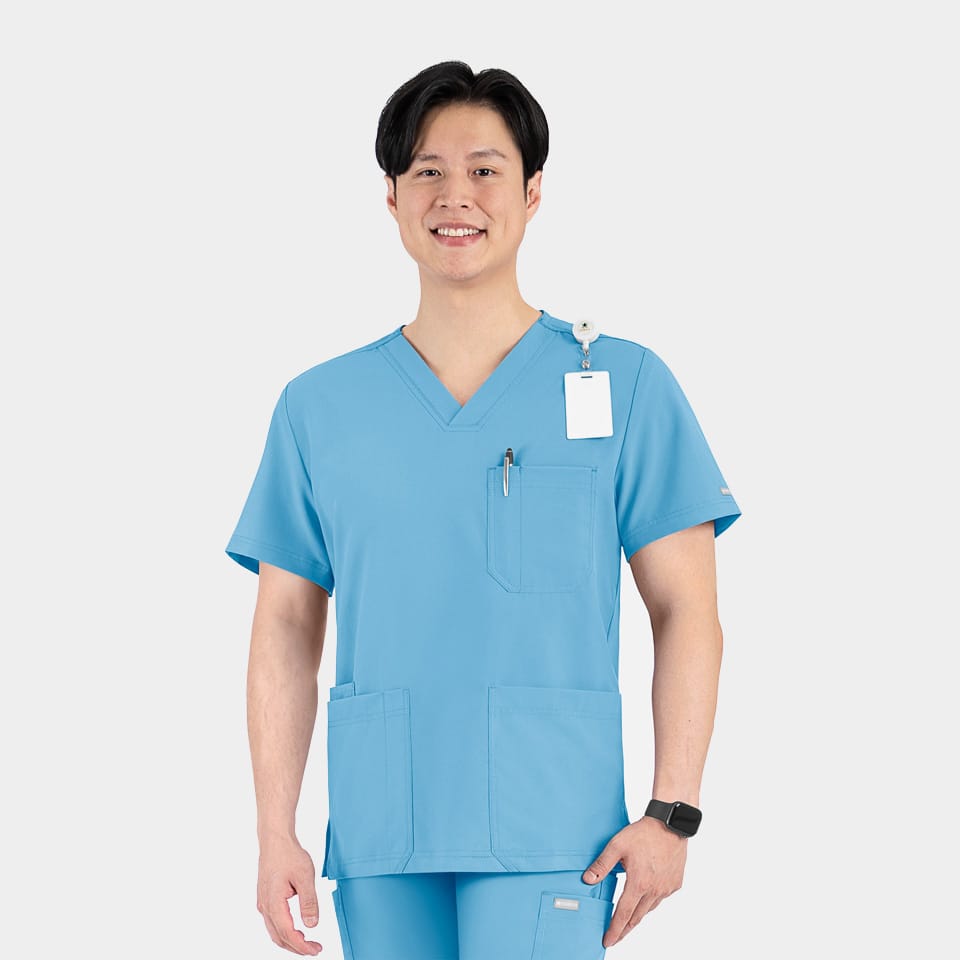Men's 3-Pocket V-Neck Top | 5802