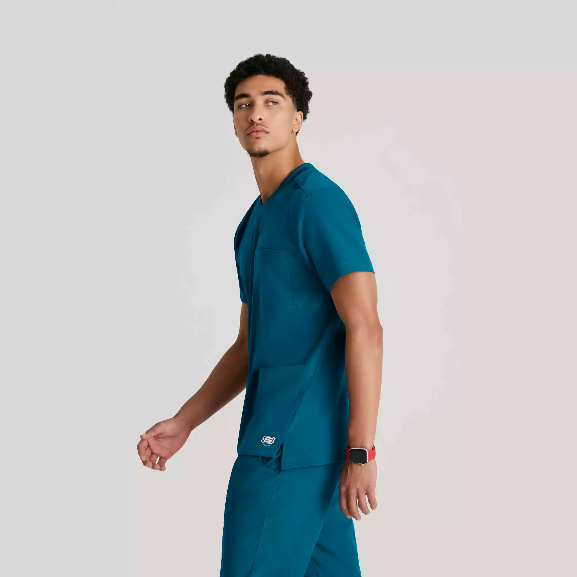 Skechers Men's 3 Pocket Round Neck Top | SKT193
