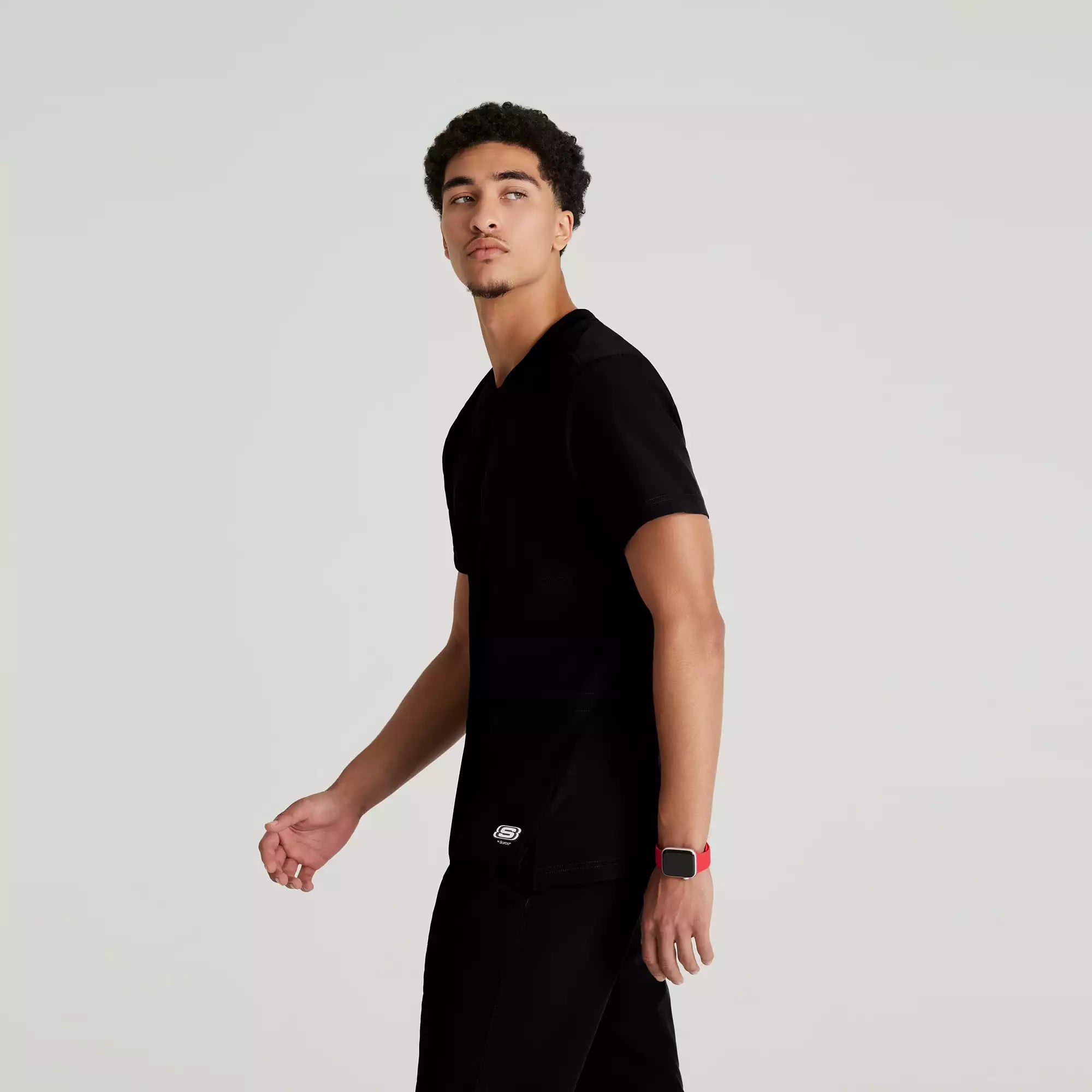 Skechers Men's 3 Pocket Round Neck Top | SKT193
