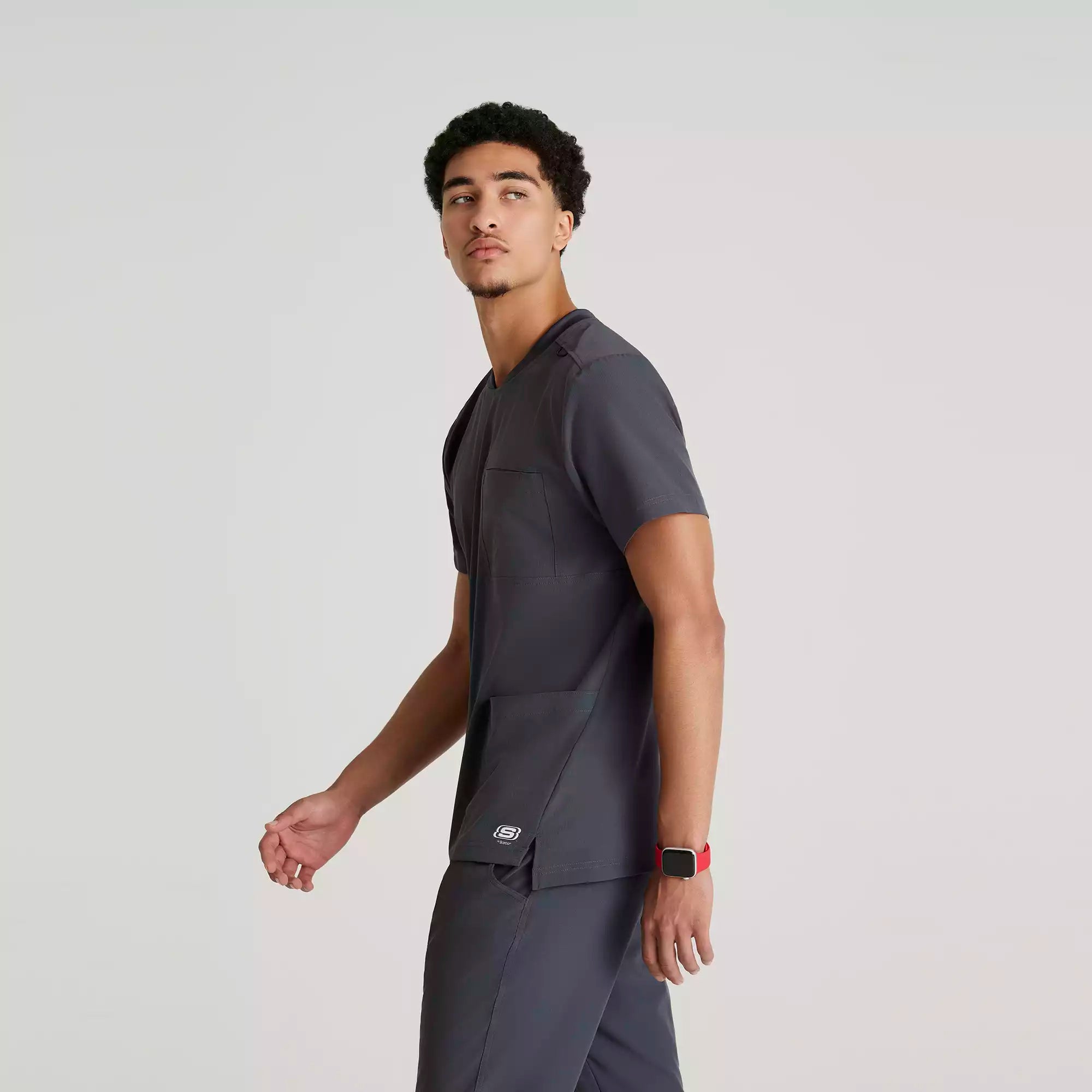 Skechers Men's 3 Pocket Round Neck Top | SKT193