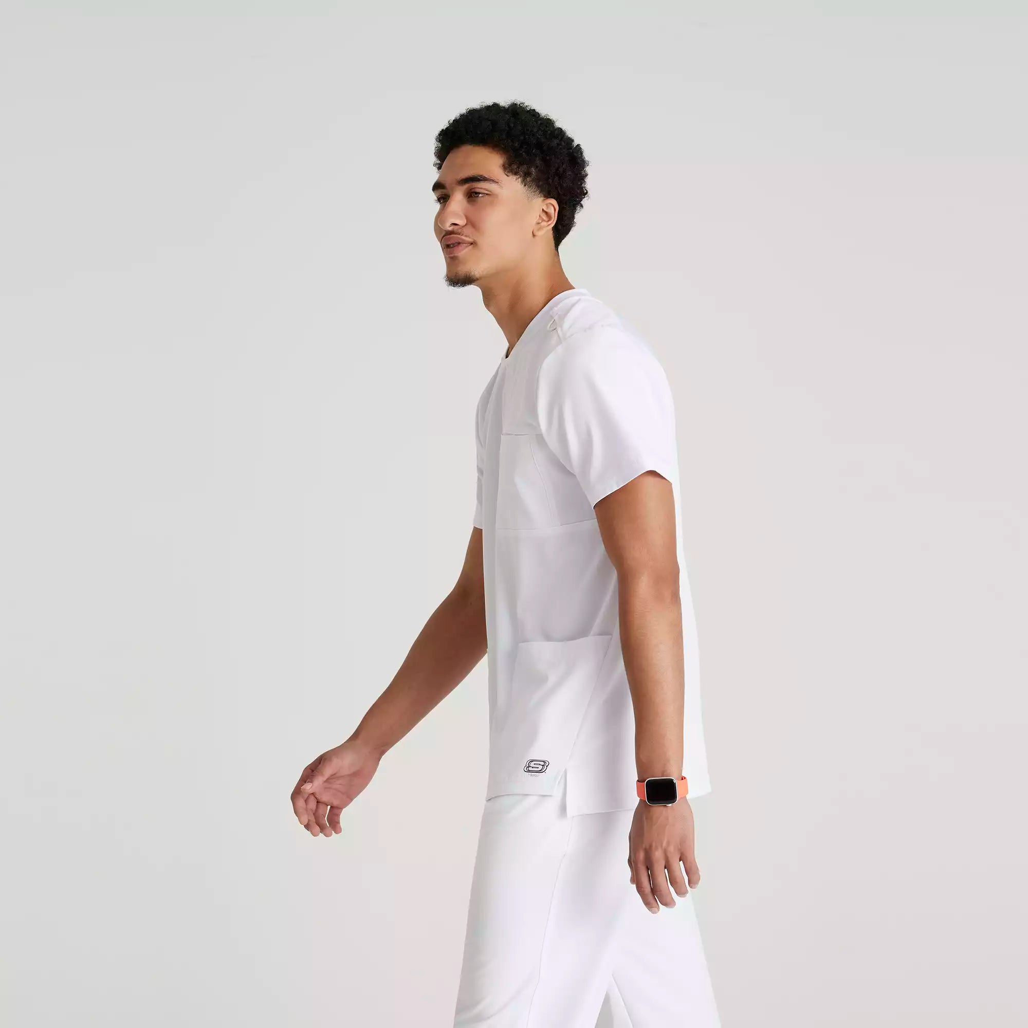 Skechers Men's 3 Pocket Round Neck Top | SKT193