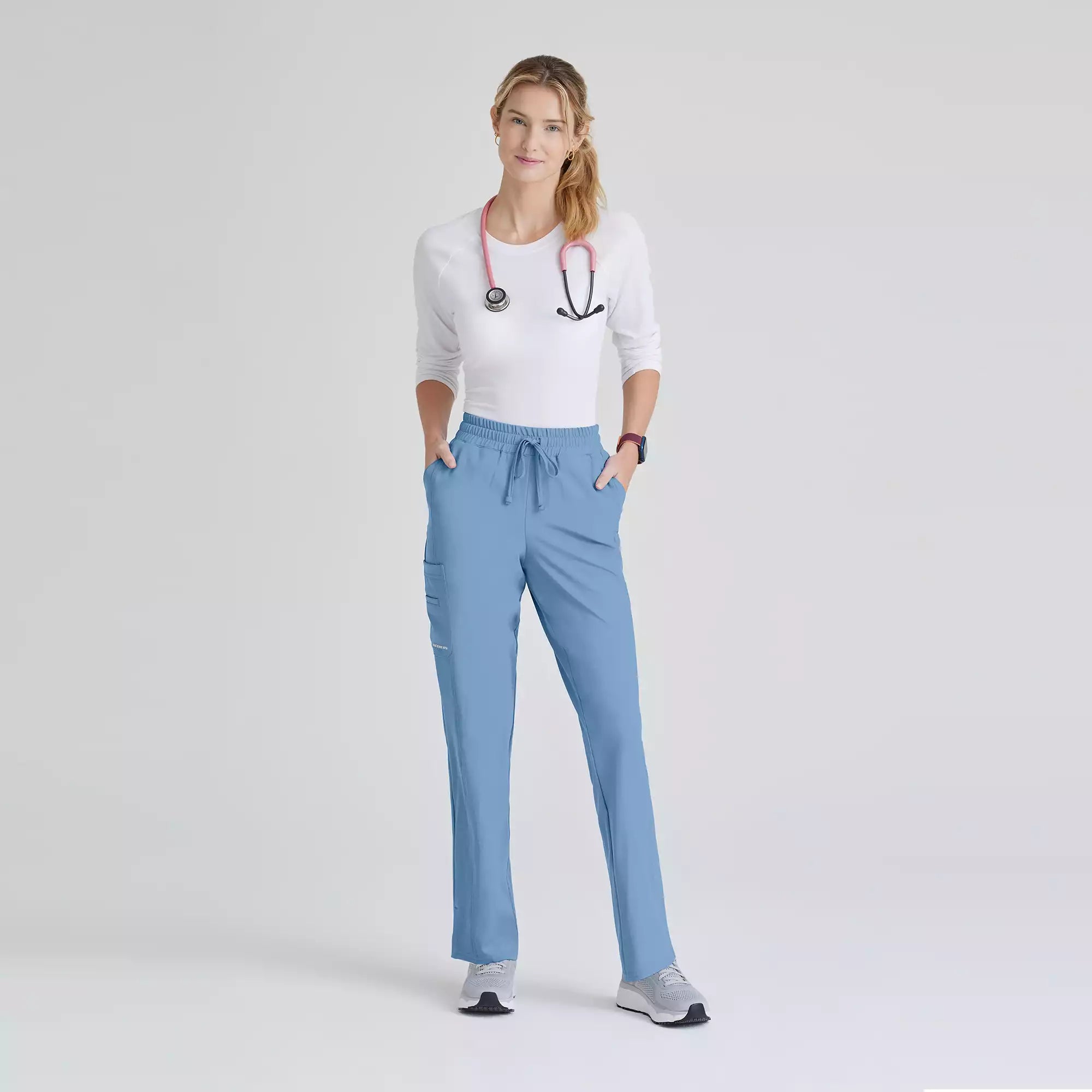 Skechers Women's 6 Pocket Elastic Waist Tapered Pant |  SKP623