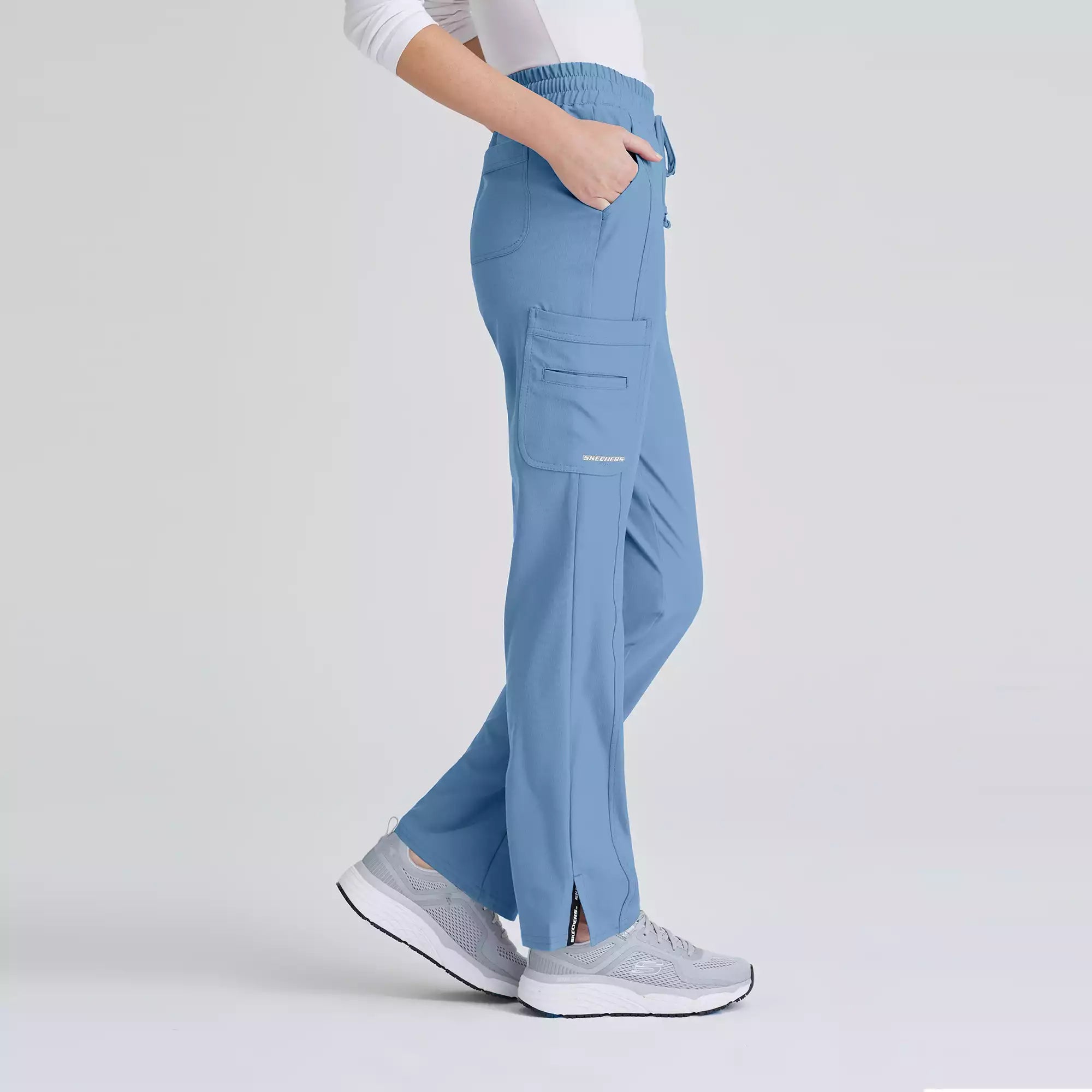 Skechers Women's 6 Pocket Elastic Waist Tapered Pant |  SKP623