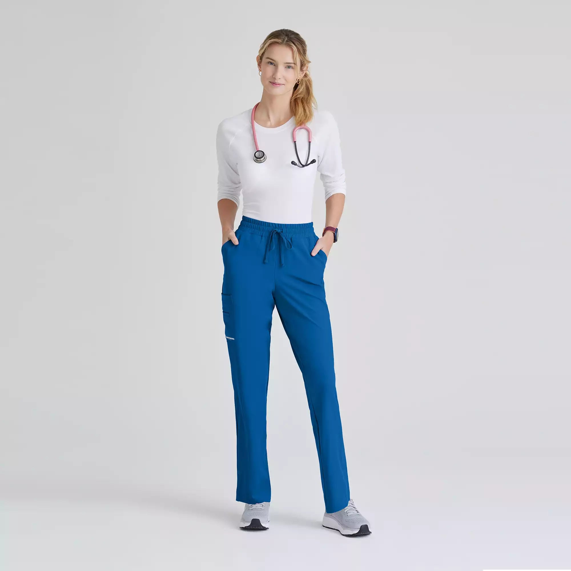 Skechers Women's 6 Pocket Elastic Waist Tapered Pant |  SKP623