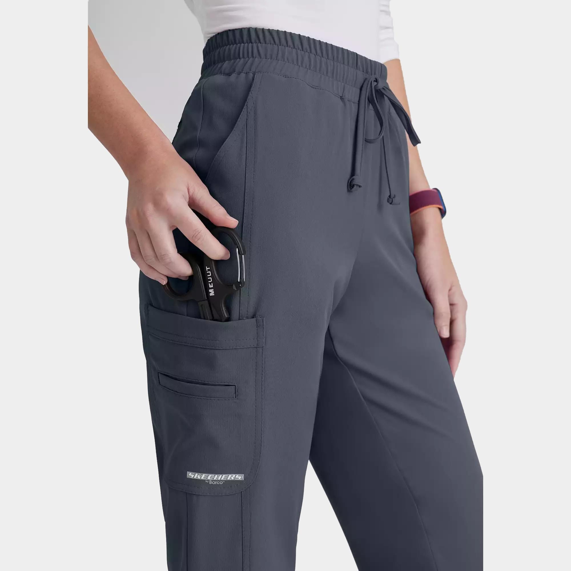 Skechers Women's 6 Pocket Elastic Waist Tapered Pant |  SKP623