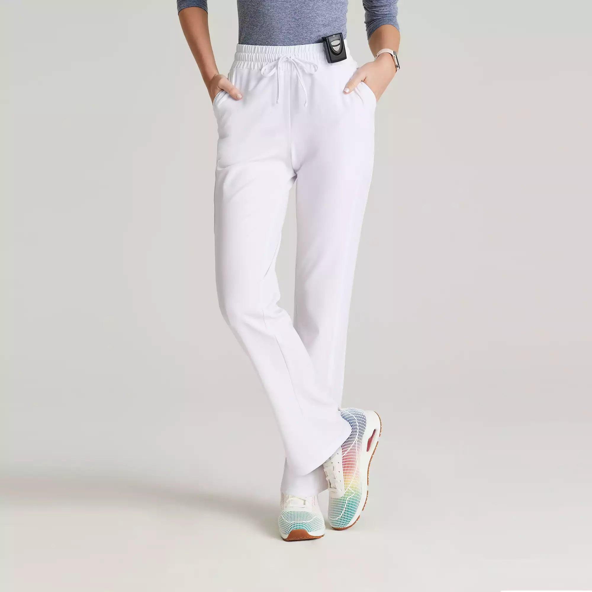 Skechers Women's 6 Pocket Elastic Waist Tapered Pant |  SKP623