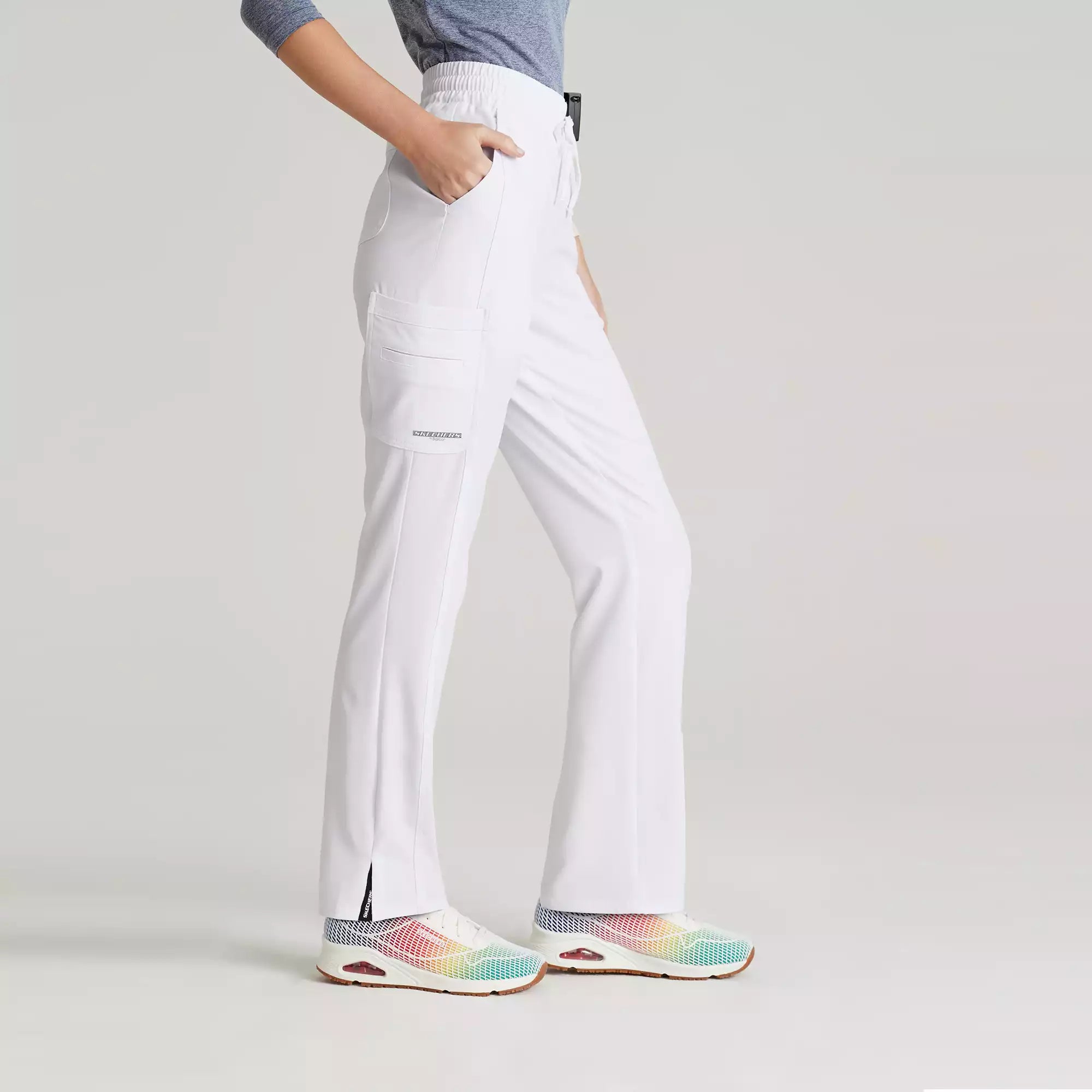 Skechers Women's 6 Pocket Elastic Waist Tapered Pant |  SKP623