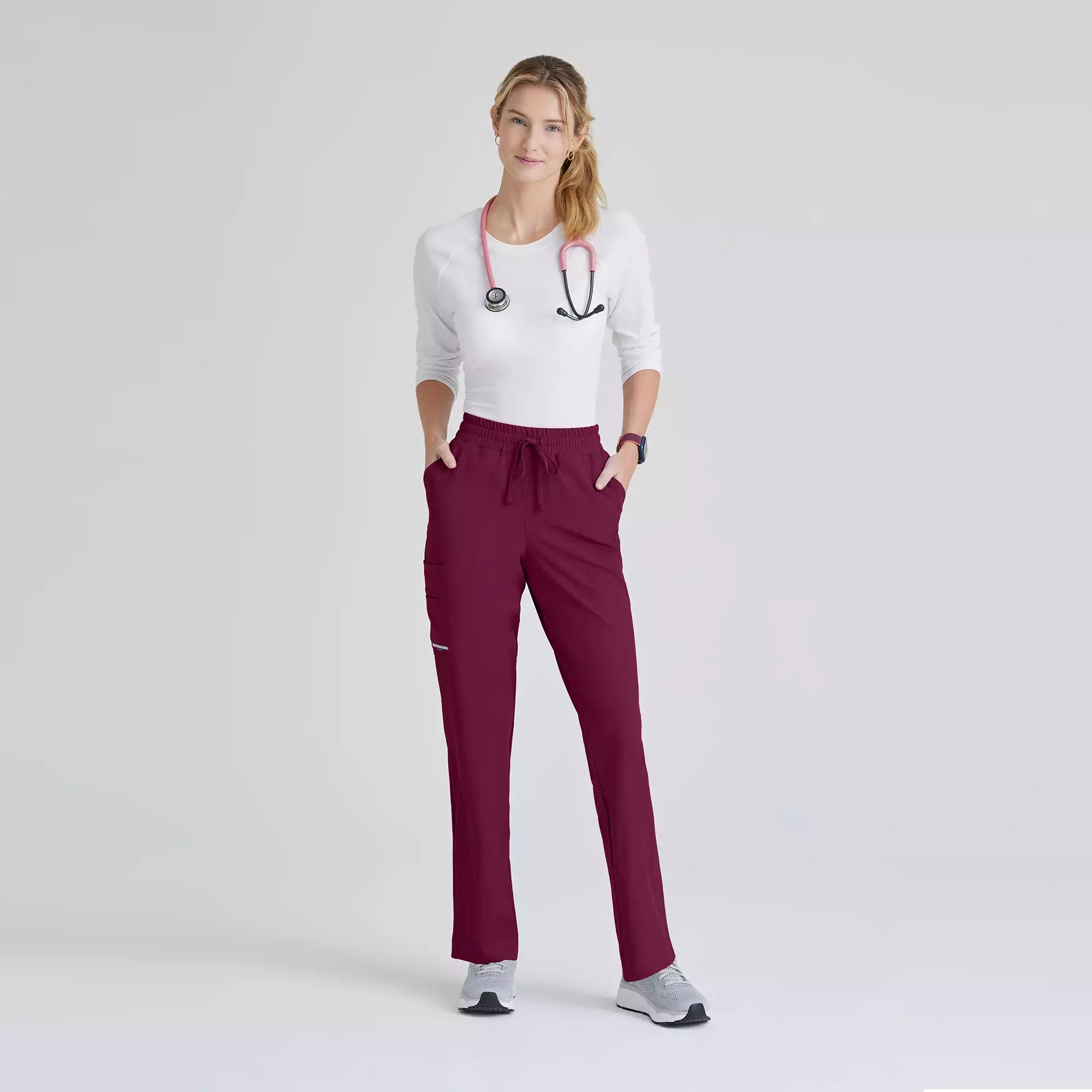 Skechers Women's 6 Pocket Elastic Waist Tapered Pant |  SKP623