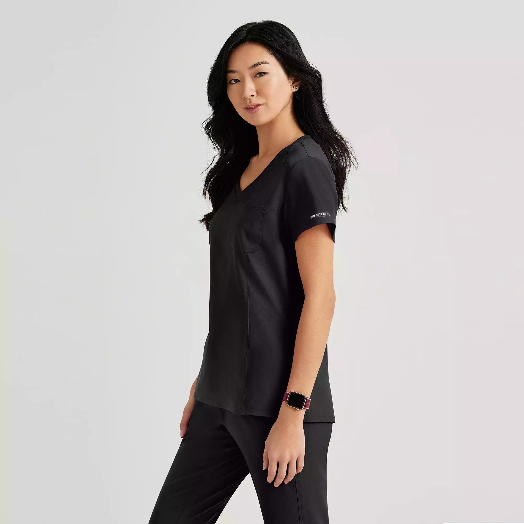 Skechers Women's Single Pocket V-Neck Tuck In Top | SKT147