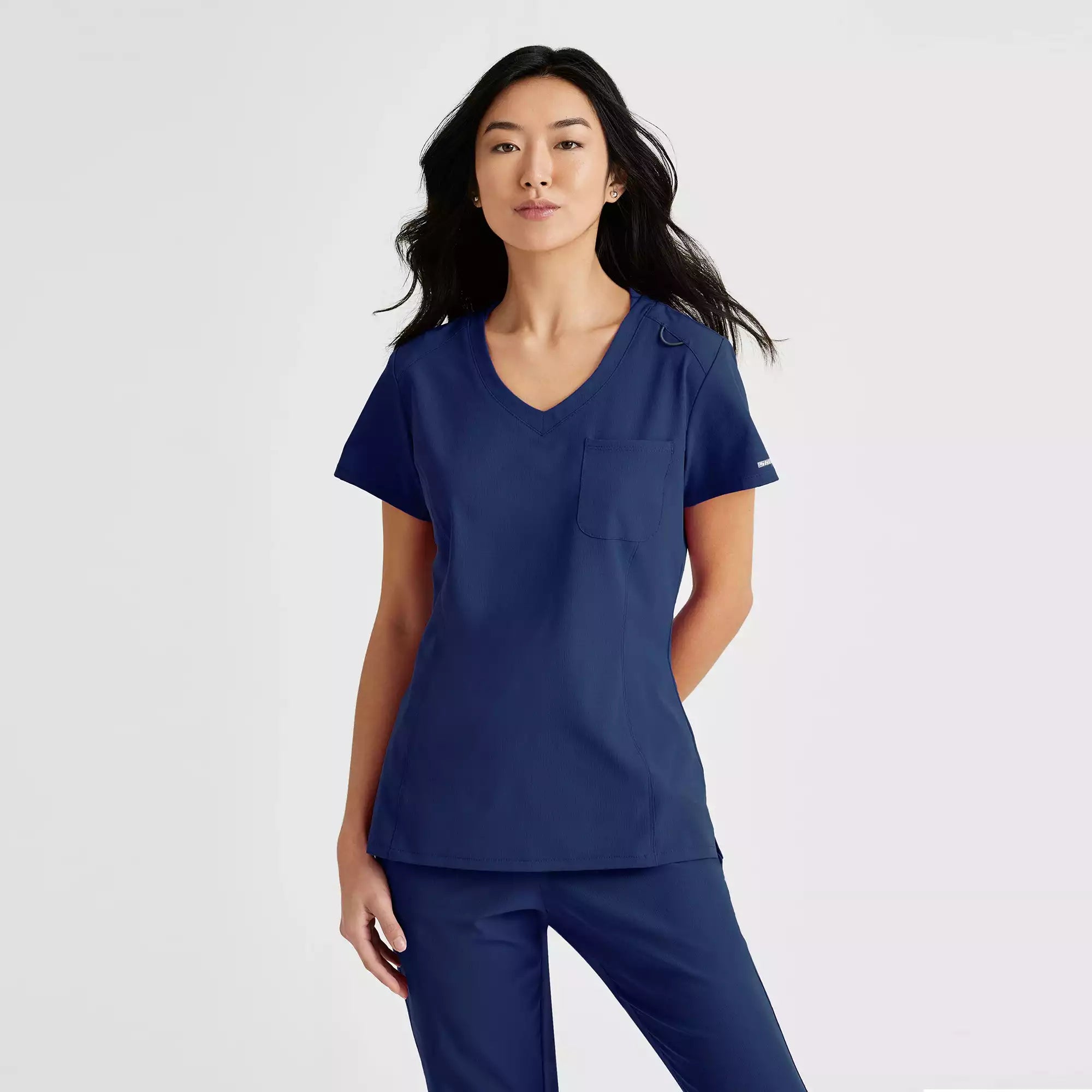 Skechers Women's Single Pocket V-Neck Tuck In Top | SKT147