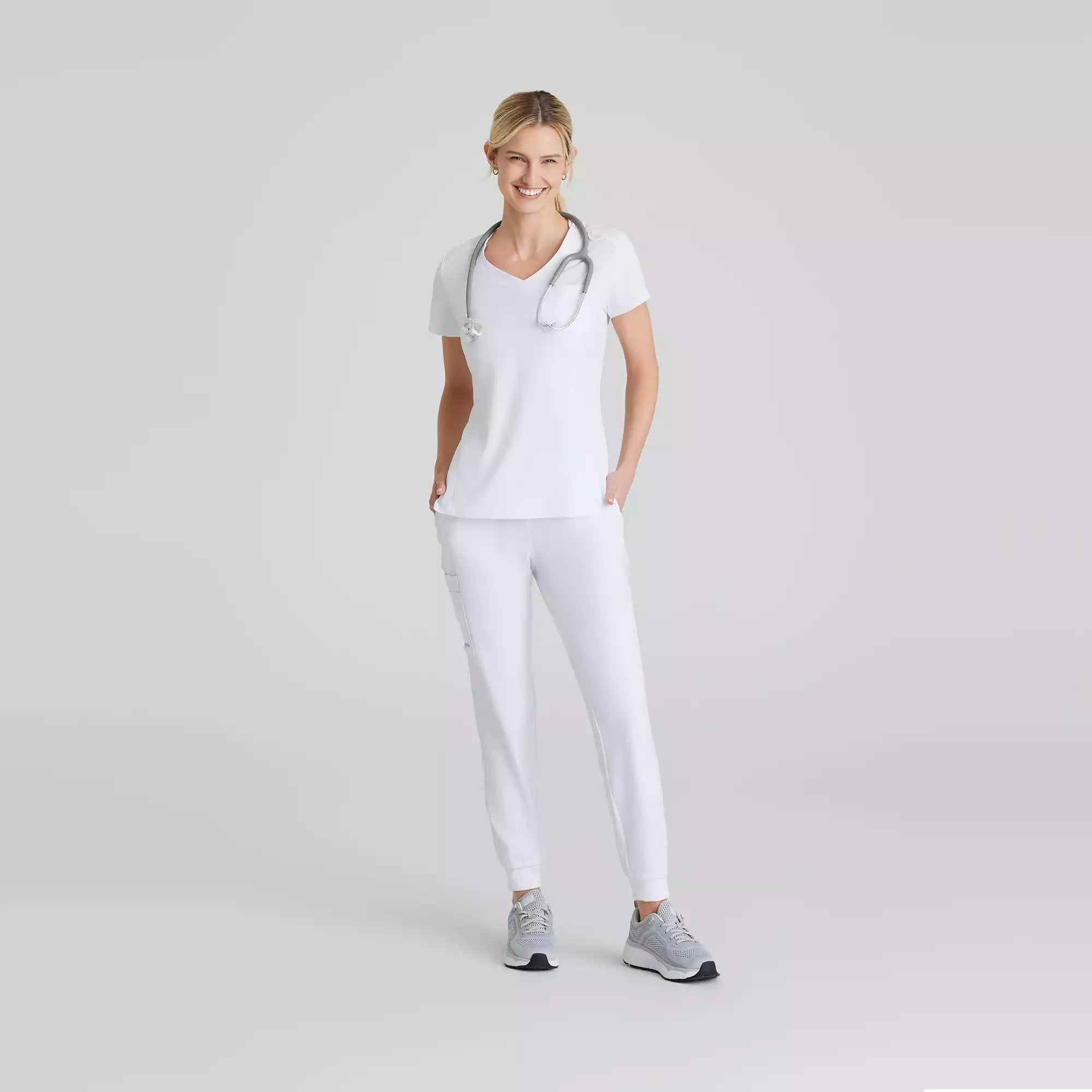Skechers Women's Single Pocket V-Neck Tuck In Top | SKT147