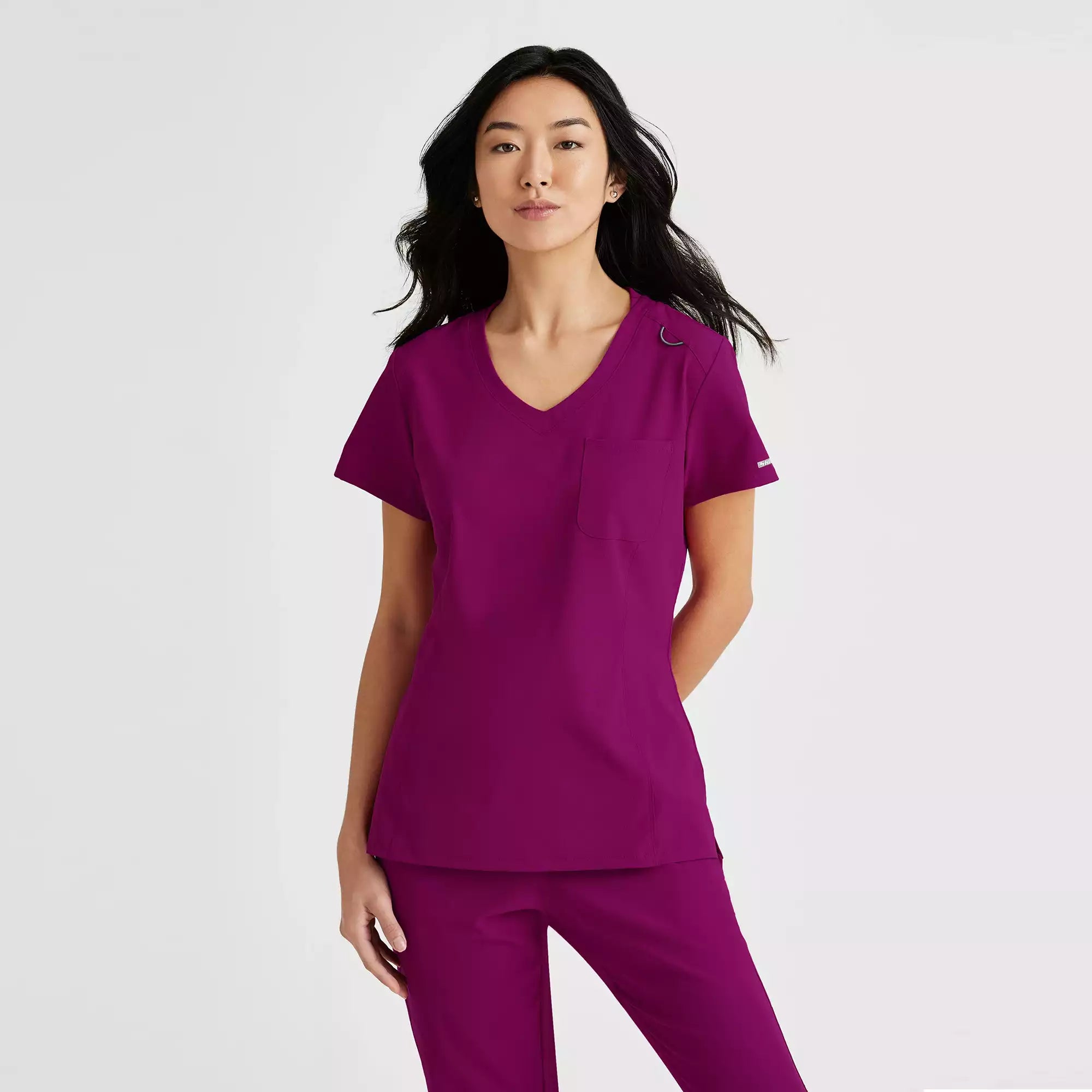 Skechers Women's Single Pocket V-Neck Tuck In Top | SKT147