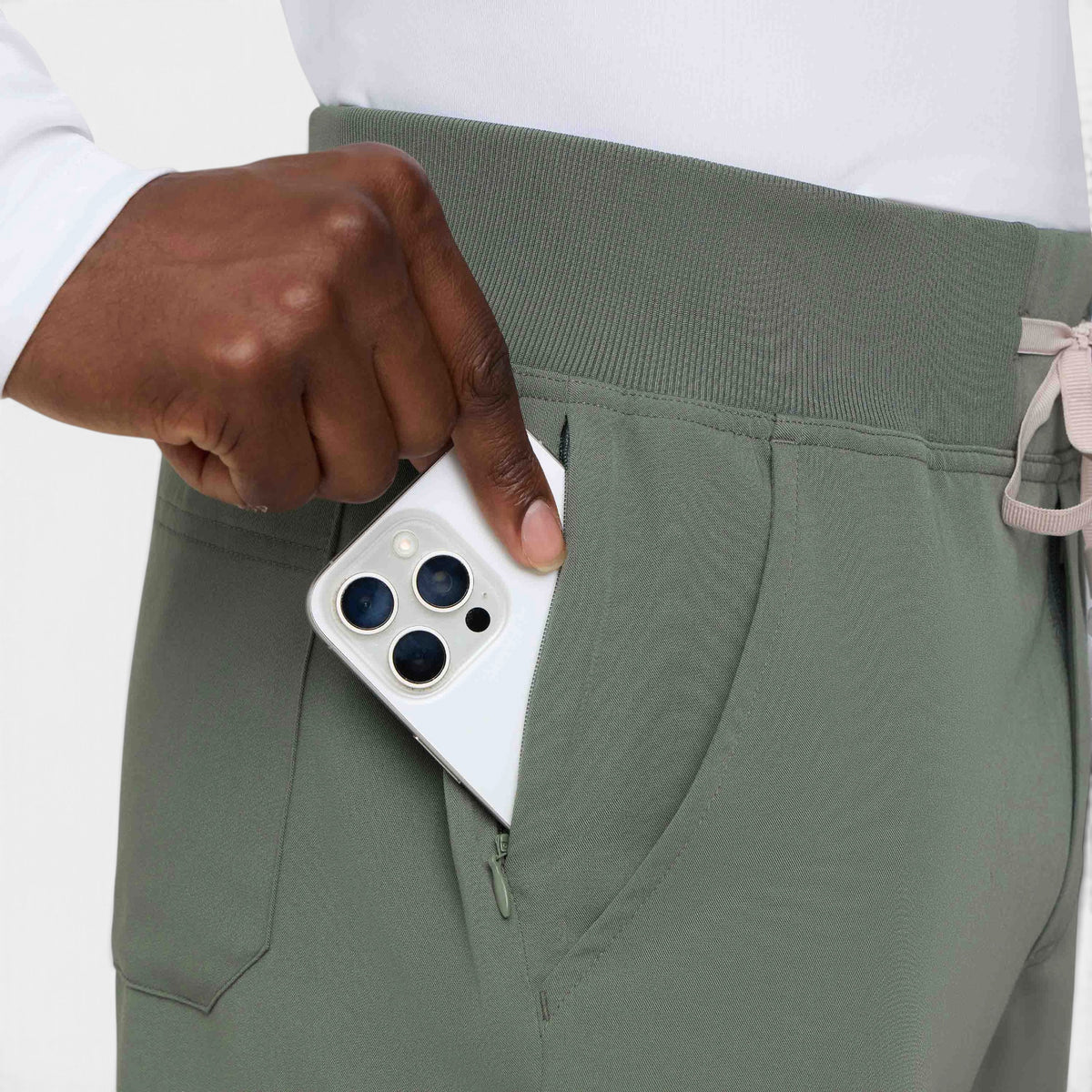 Men's 6 Pocket Jogger Scrub Pant |T272