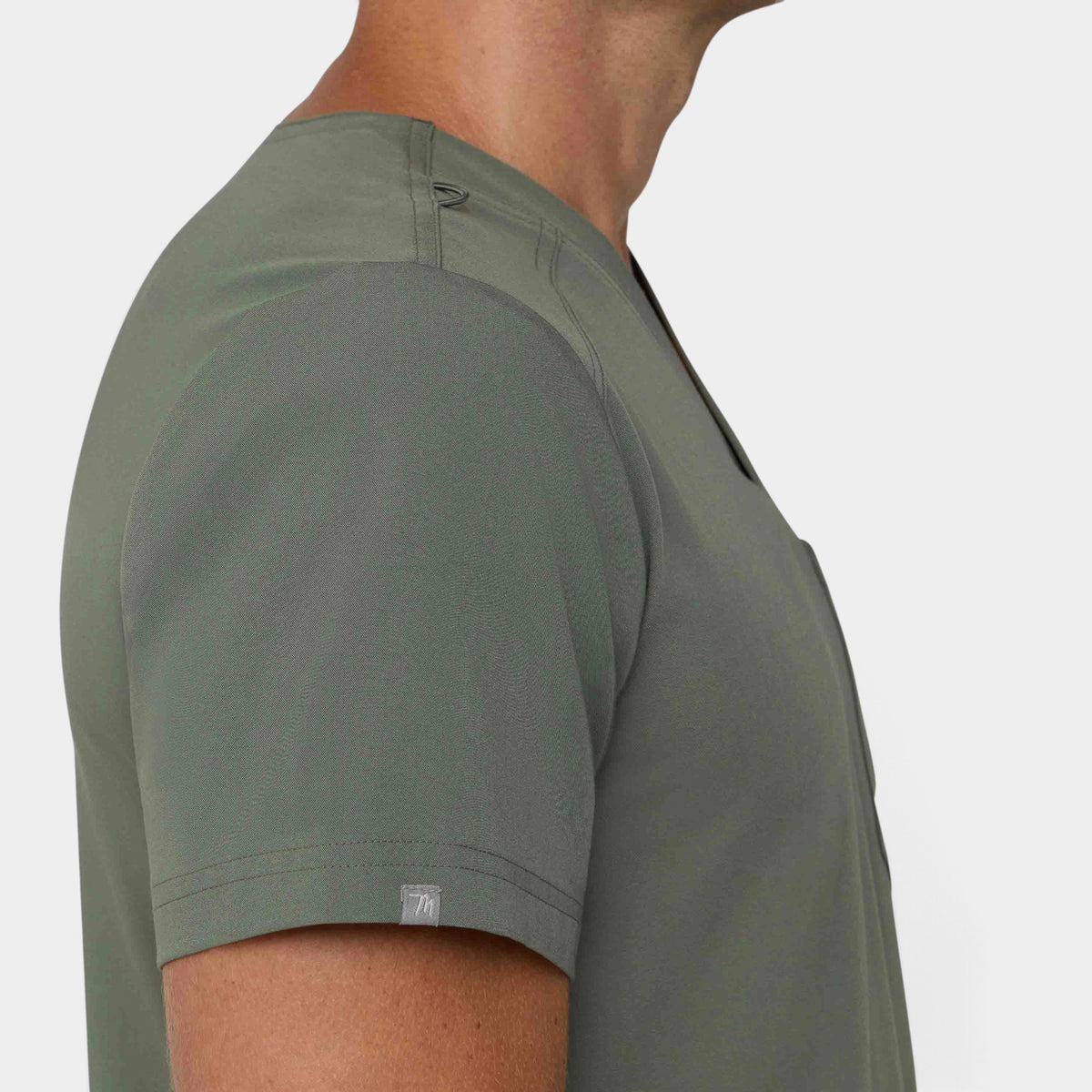 Men's 1 Pocket V-Neck Scrub Top |T172
