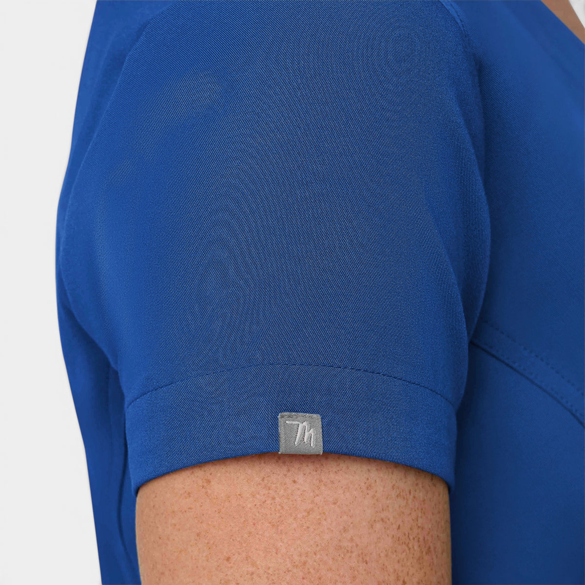 Chest Pocket Top With Curved Hem | T102