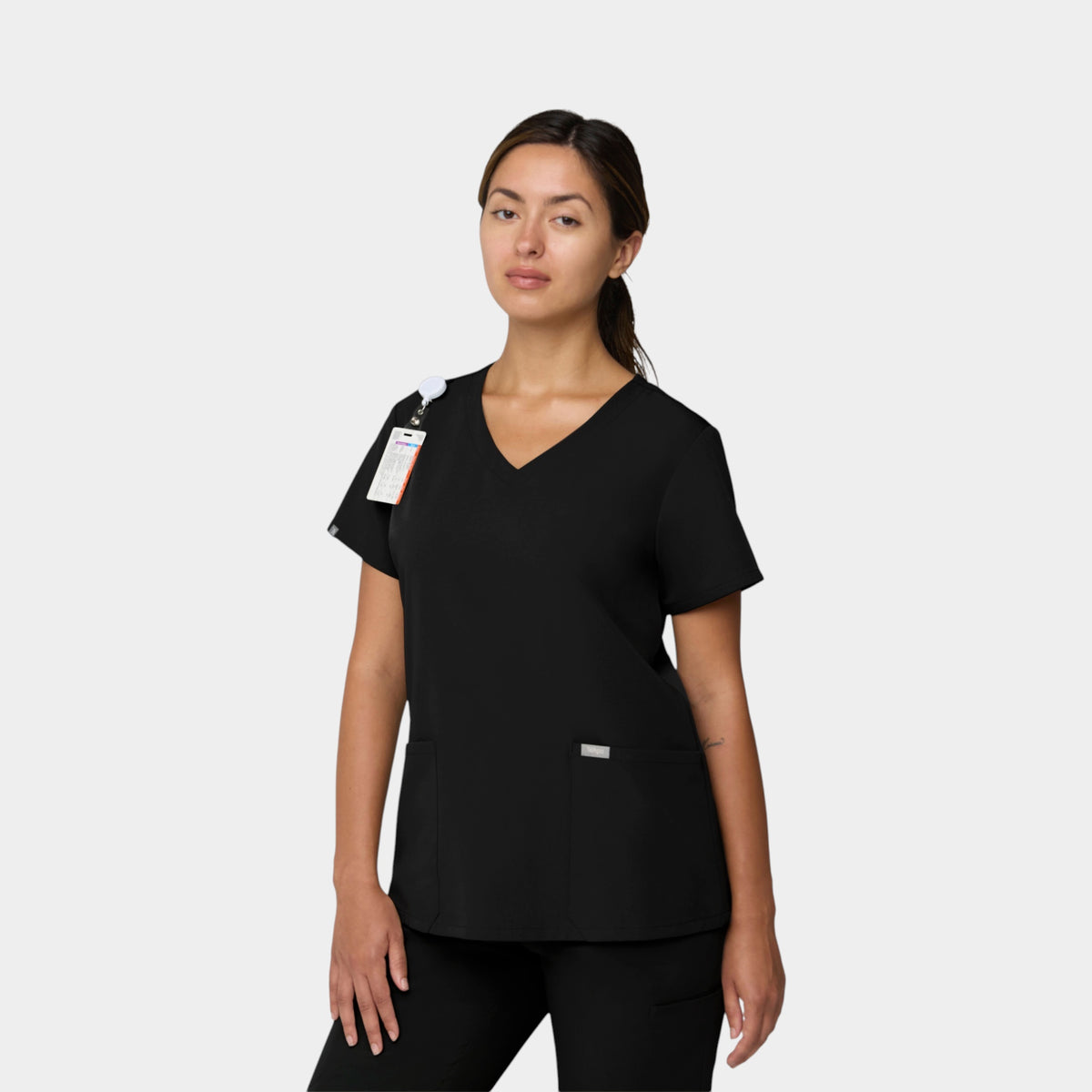 Curved V-Neck 2 Pocket Top | T101