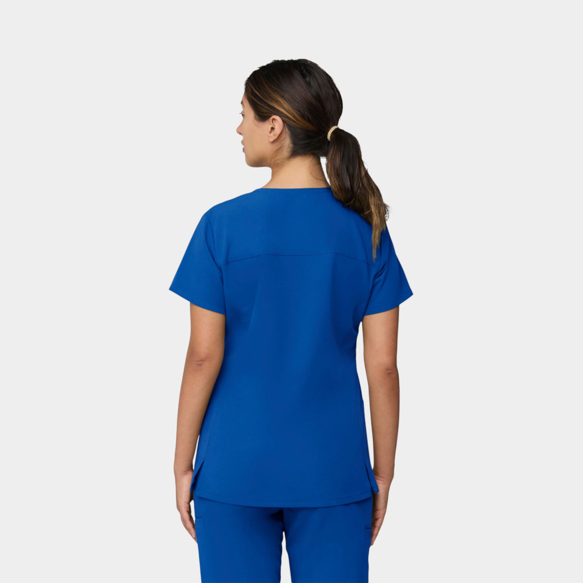 Curved V-Neck 2 Pocket Top | T101