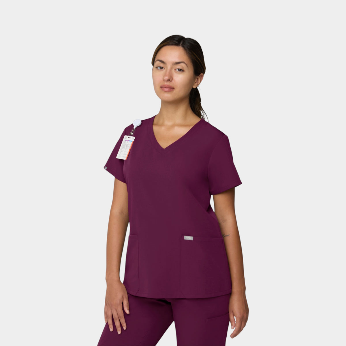 Curved V-Neck 2 Pocket Top | T101