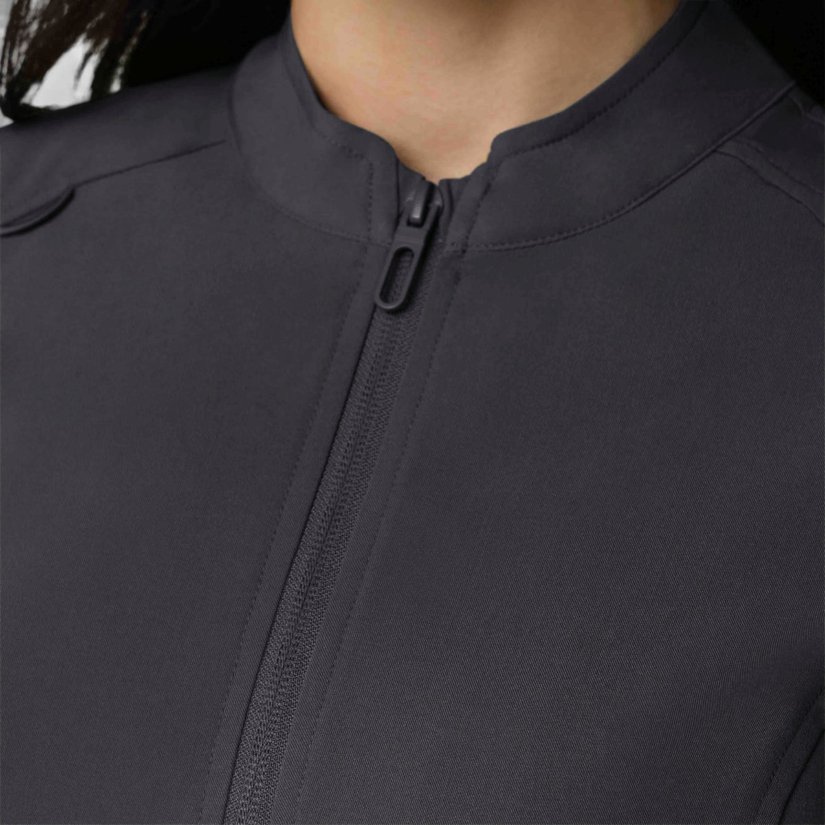 Women's 2-Pocket Zip Jacket with Shirttail Hem | T301