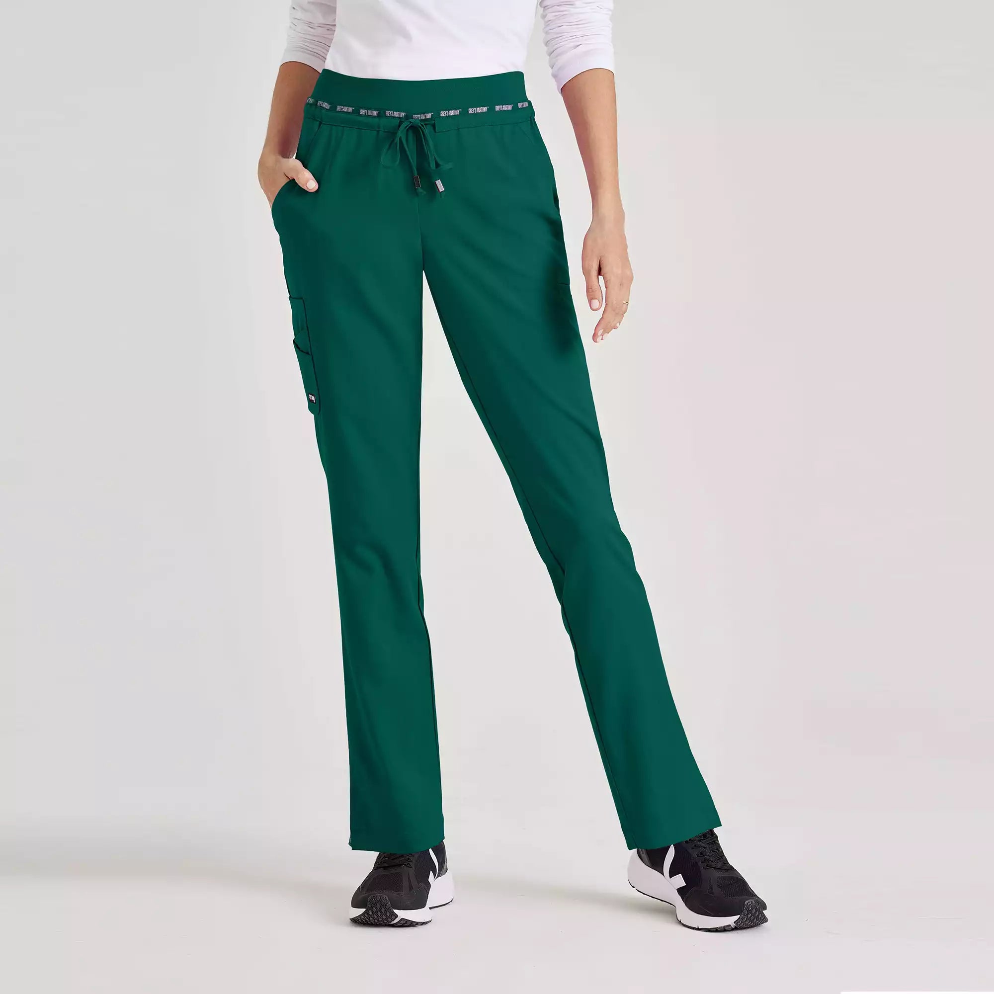 Women's Double Cargo Tapered Scrub Pants with Elastic Waistband | GRSP526