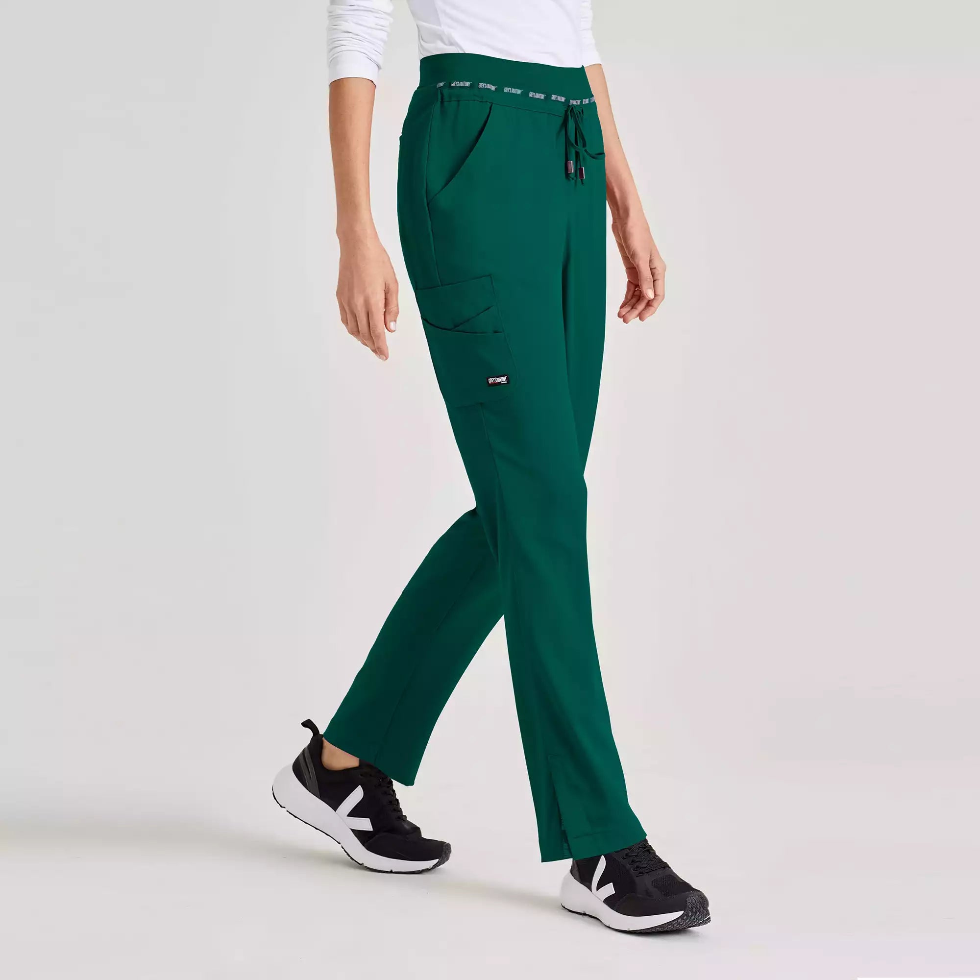 Women's Double Cargo Tapered Scrub Pants with Elastic Waistband | GRSP526