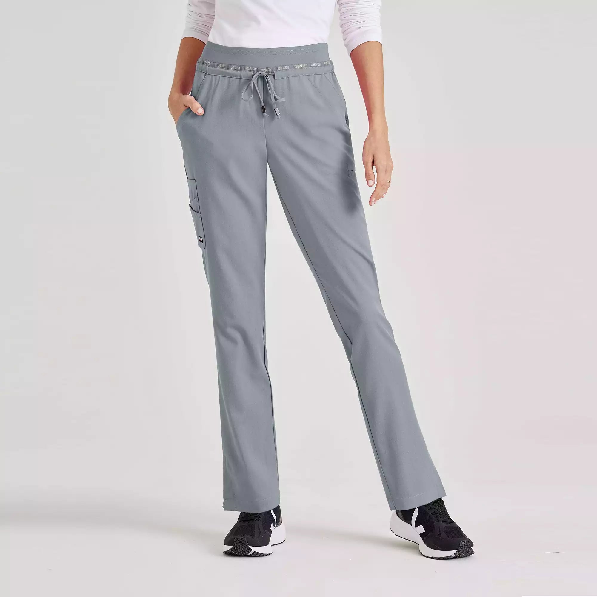 Women's Double Cargo Tapered Scrub Pants with Elastic Waistband | GRSP526