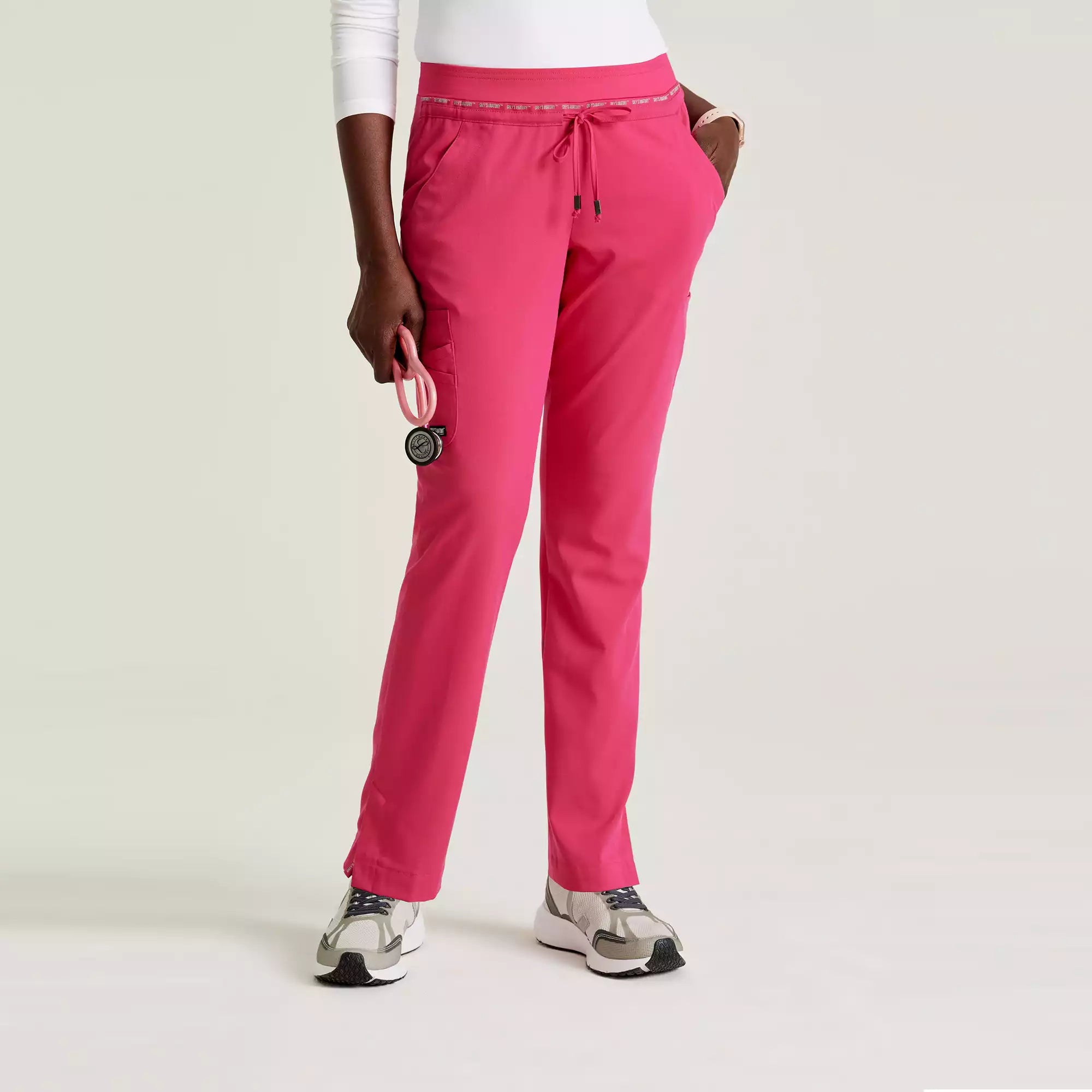 Women's Double Cargo Tapered Scrub Pants with Elastic Waistband | GRSP526