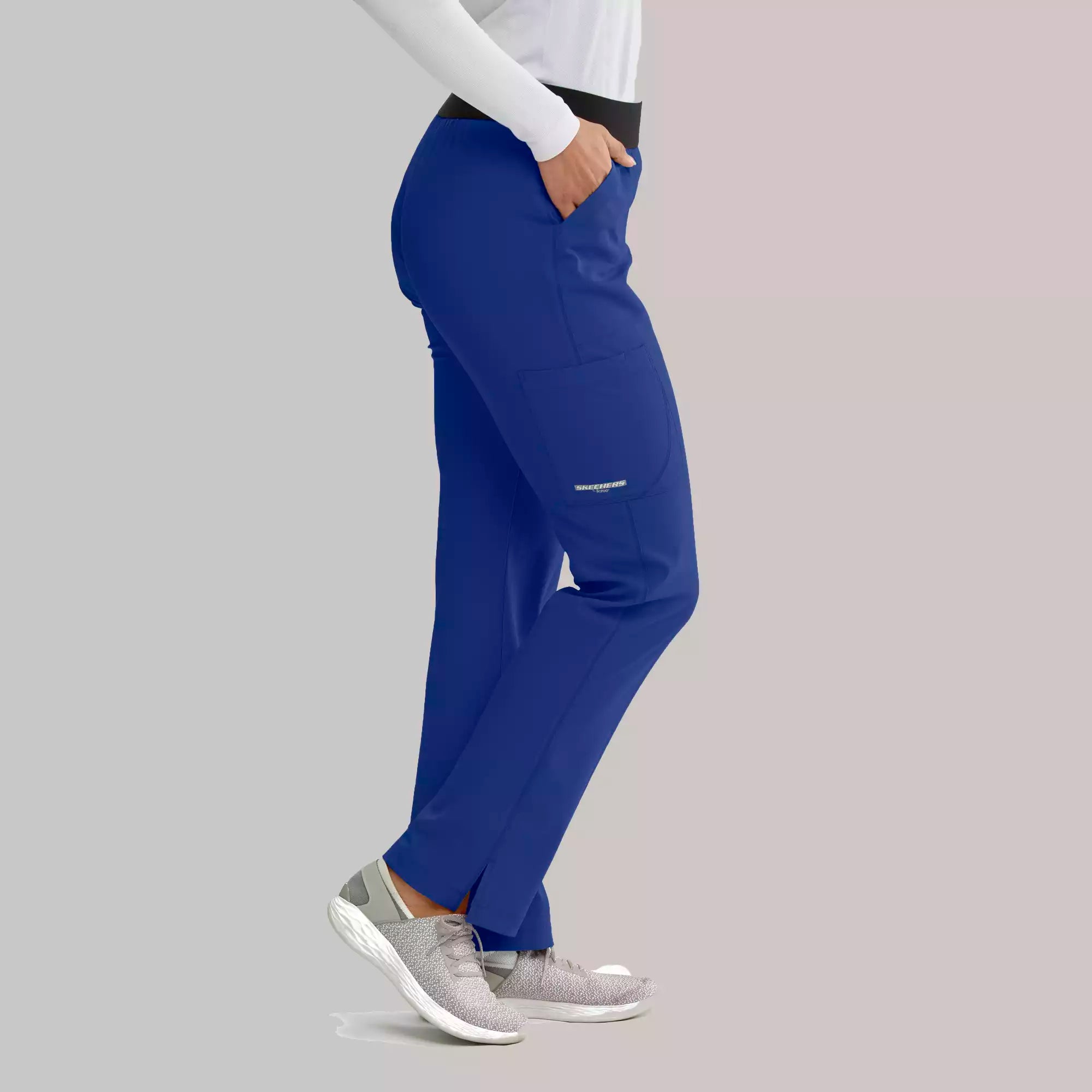 Women's Elastic Waist Cargo Scrub Pants | SK202