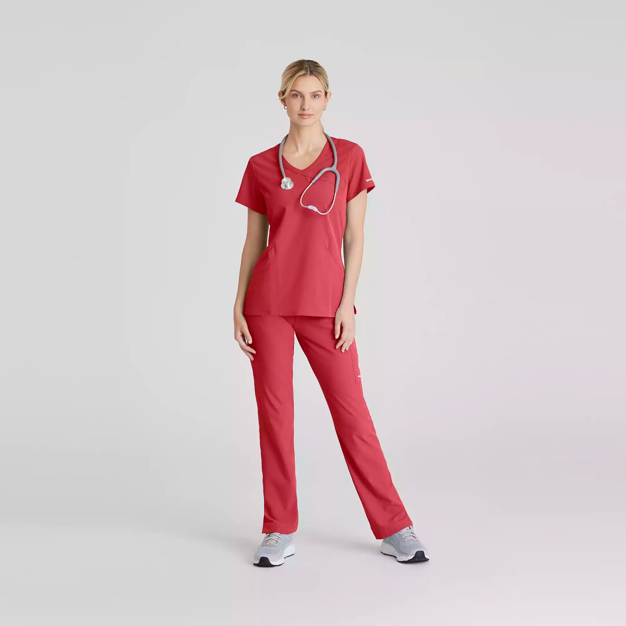 Women's Elastic Waist Cargo Scrub Pants | SK202