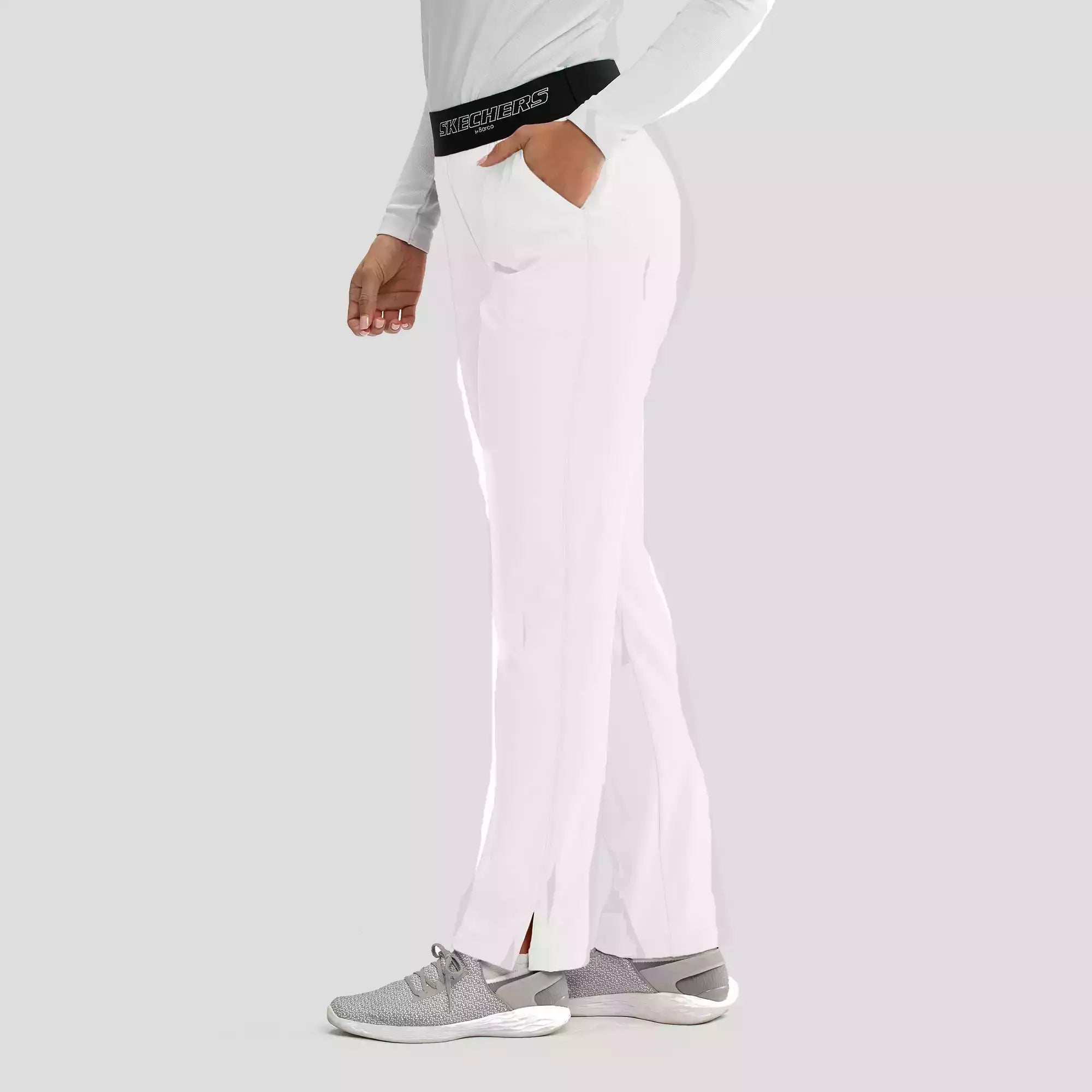 Women's Elastic Waist Cargo Scrub Pants | SK202