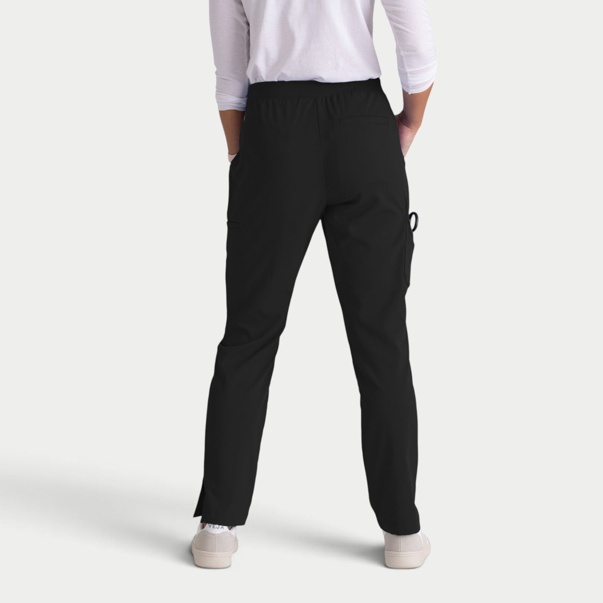 Serena 7-Pocket Mid-Rise Tapered Leg Pant | GRSP526