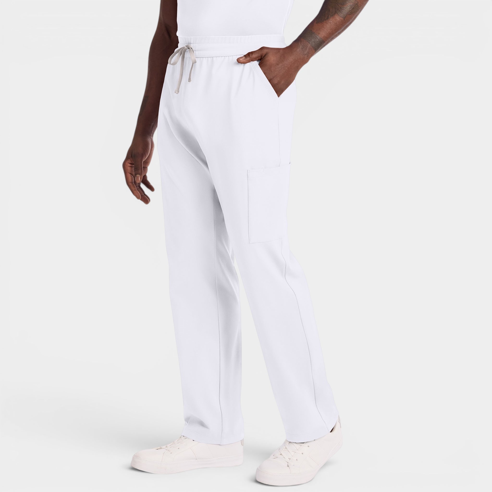 Read's Uniforms white Comfort Pro knit straight leg scrub pants with drawstring waist and multiple pockets. Short length.