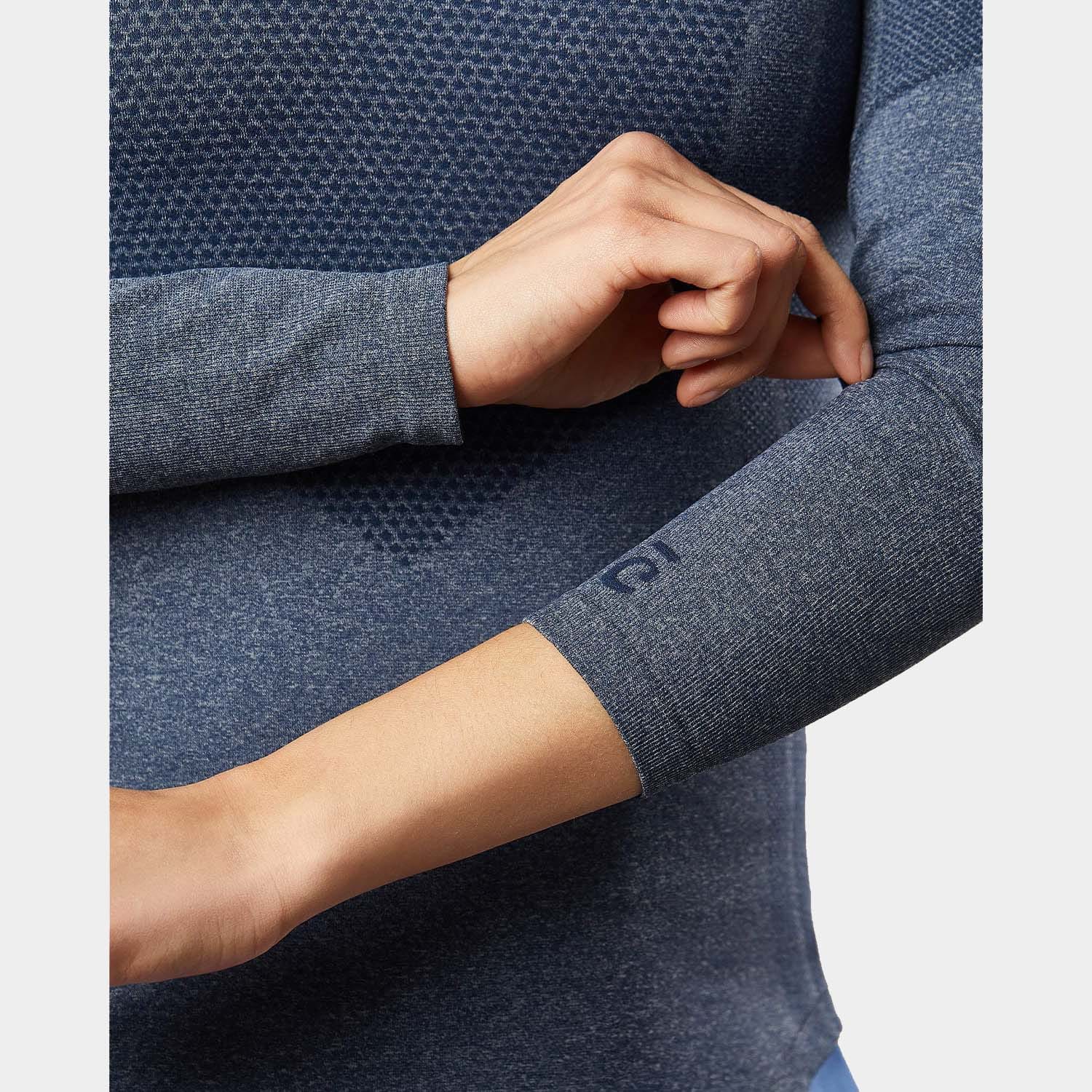 Womens Featherlite™ V-Neck Underscrub